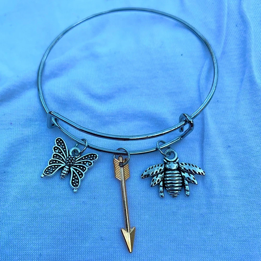 Brand New! Handmade! Adjustable Charm Bangle Bracelet!